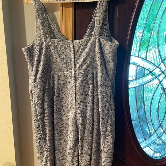 Beautiful lace overlay gray cocktail length bridesmaids dress David’s Bridal - Picture 2 of 3